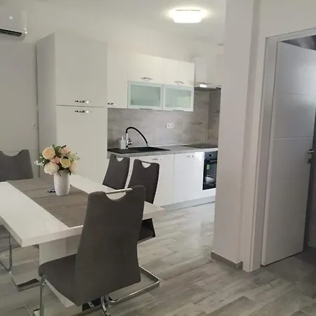 Apartman Petra