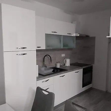아파트 Apartman Petra